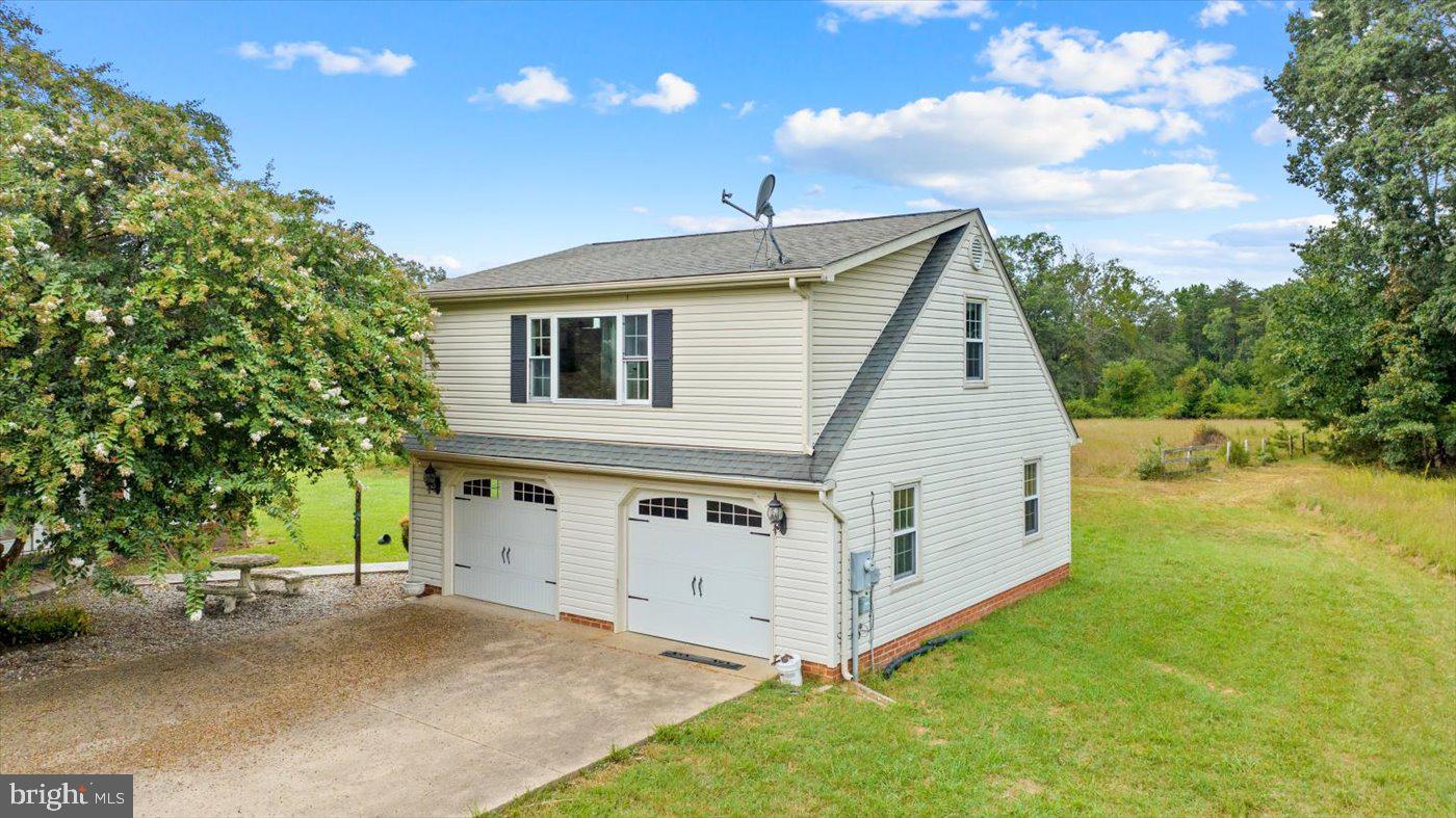 45 BOWLING FARM LN, FREDERICKSBURG, Virginia 22406, 4 Bedrooms Bedrooms, ,3 BathroomsBathrooms,Residential,For Sale,45 BOWLING FARM LN,VAST2042220 MLS # VAST2042220