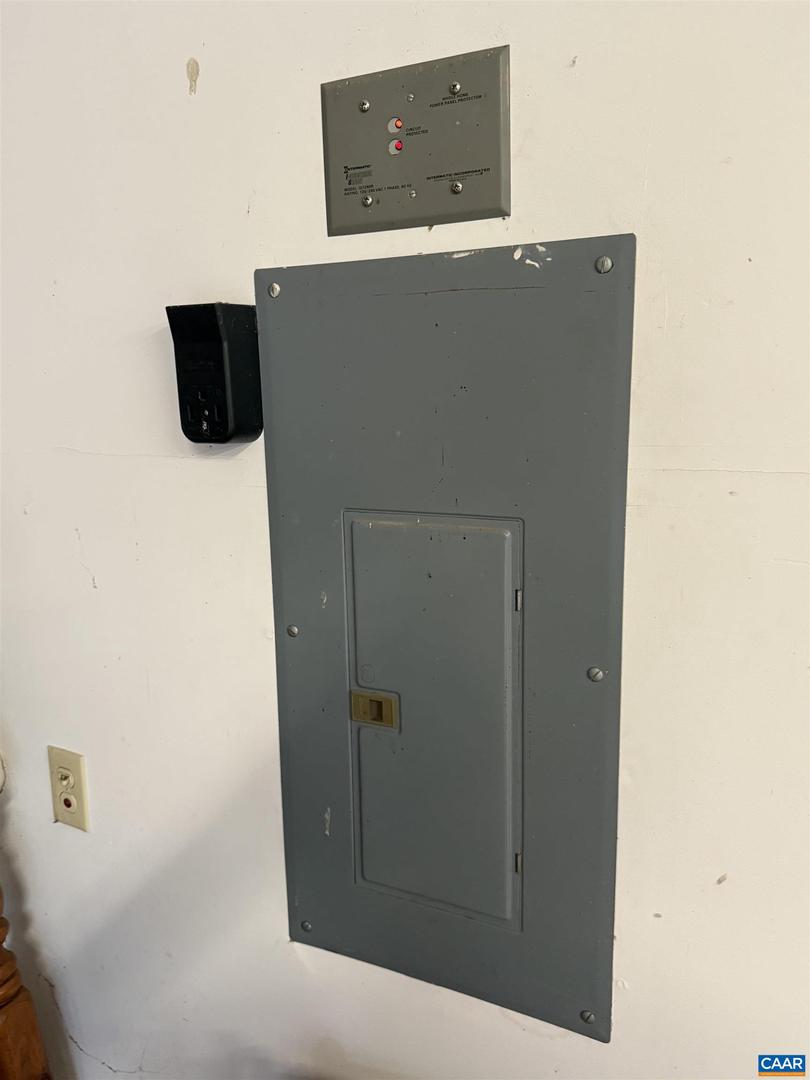 5051 SHANNON HILL RD, KENTS STORE, Virginia 23084, 2 Bedrooms Bedrooms, ,2 BathroomsBathrooms,Residential,For Sale,5051 SHANNON HILL RD,668367 MLS # 668367