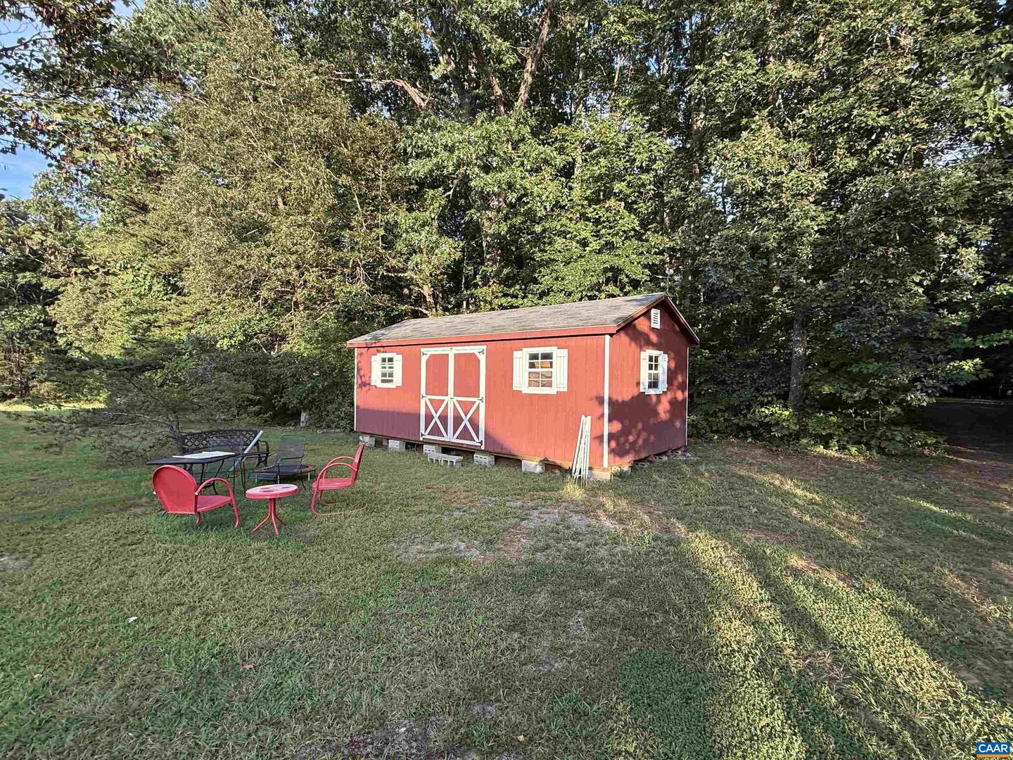 5051 SHANNON HILL RD, KENTS STORE, Virginia 23084, 2 Bedrooms Bedrooms, ,2 BathroomsBathrooms,Residential,For Sale,5051 SHANNON HILL RD,668367 MLS # 668367