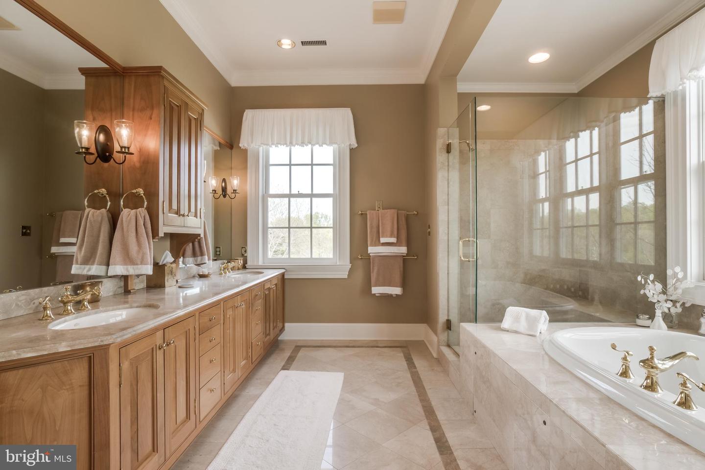 6887 BLENHEIM ROAD, SCOTTSVILLE, Virginia 24590, ,Farm,For Sale,6887 BLENHEIM ROAD,VAAB2001064 MLS # VAAB2001064 6887 BLENHEIM ROAD, SCOTTSVILLE, Virginia 24590, ,Farm,For Sale,6887 BLENHEIM ROAD,VAAB2001064 MLS # VAAB2001064