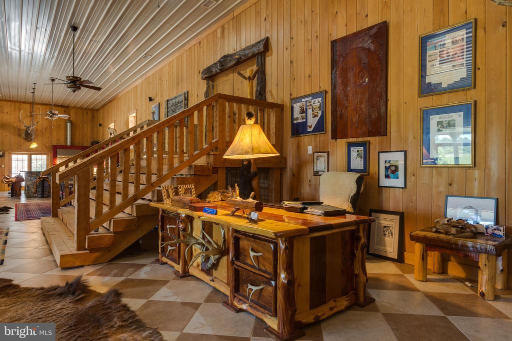 240 STONELEIGH RD, PALMYRA, Virginia 22963, 6 Bedrooms Bedrooms, ,4 BathroomsBathrooms,Residential,14,240 STONELEIGH RD,VAFN2000496 MLS # VAFN2000496 240 STONELEIGH RD, PALMYRA, Virginia 22963, 6 Bedrooms Bedrooms, ,4 BathroomsBathrooms,Residential,14,240 STONELEIGH RD,VAFN2000496 MLS # VAFN2000496