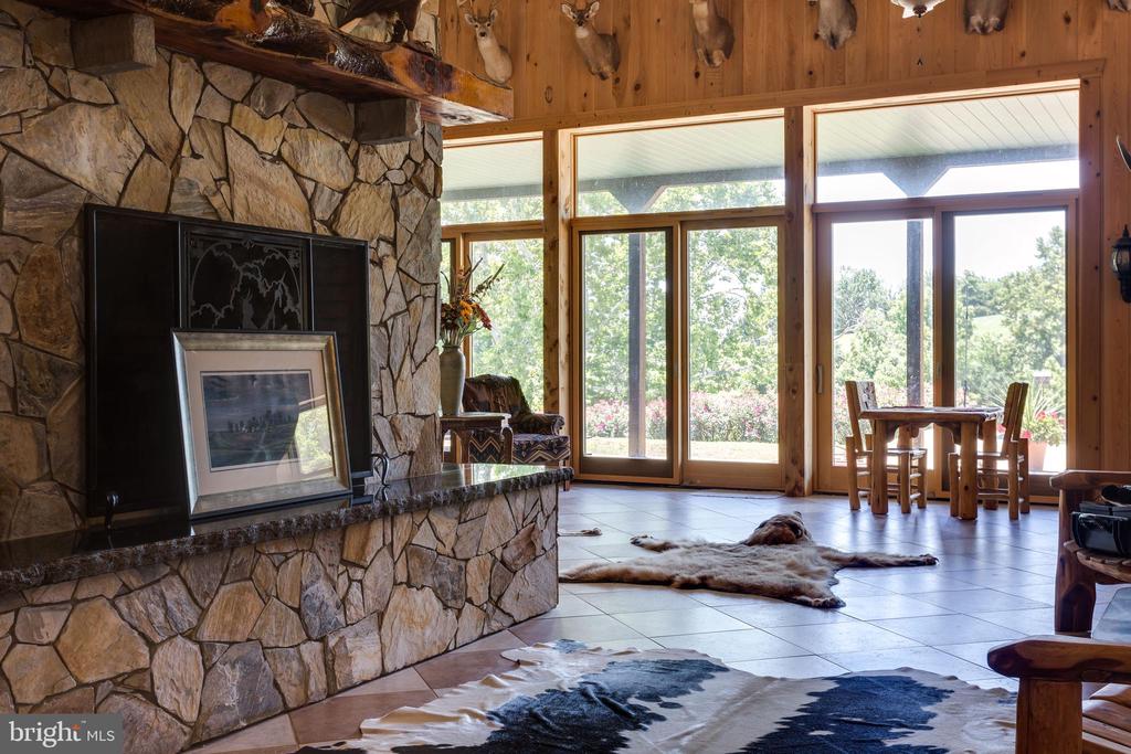 240 STONELEIGH RD, PALMYRA, Virginia 22963, 6 Bedrooms Bedrooms, ,4 BathroomsBathrooms,Residential,14,240 STONELEIGH RD,VAFN2000496 MLS # VAFN2000496 240 STONELEIGH RD, PALMYRA, Virginia 22963, 6 Bedrooms Bedrooms, ,4 BathroomsBathrooms,Residential,14,240 STONELEIGH RD,VAFN2000496 MLS # VAFN2000496