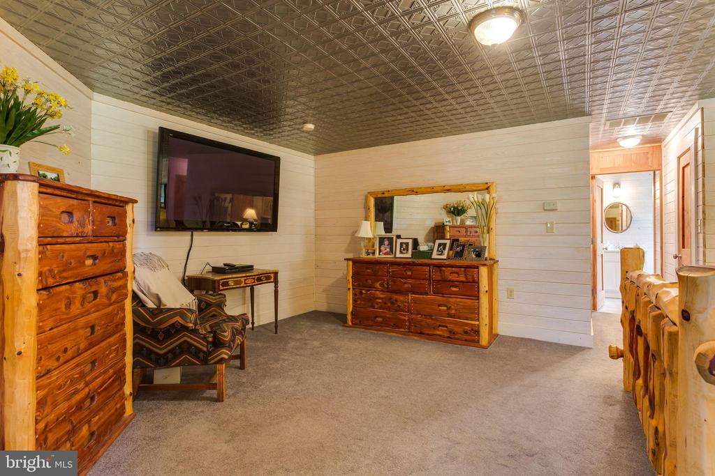 240 STONELEIGH RD, PALMYRA, Virginia 22963, 6 Bedrooms Bedrooms, ,4 BathroomsBathrooms,Residential,14,240 STONELEIGH RD,VAFN2000496 MLS # VAFN2000496 240 STONELEIGH RD, PALMYRA, Virginia 22963, 6 Bedrooms Bedrooms, ,4 BathroomsBathrooms,Residential,14,240 STONELEIGH RD,VAFN2000496 MLS # VAFN2000496