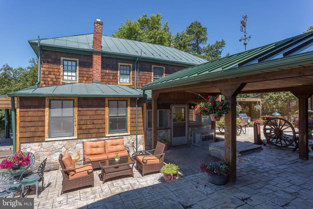 240 STONELEIGH RD, PALMYRA, Virginia 22963, 6 Bedrooms Bedrooms, ,4 BathroomsBathrooms,Residential,14,240 STONELEIGH RD,VAFN2000496 MLS # VAFN2000496 240 STONELEIGH RD, PALMYRA, Virginia 22963, 6 Bedrooms Bedrooms, ,4 BathroomsBathrooms,Residential,14,240 STONELEIGH RD,VAFN2000496 MLS # VAFN2000496