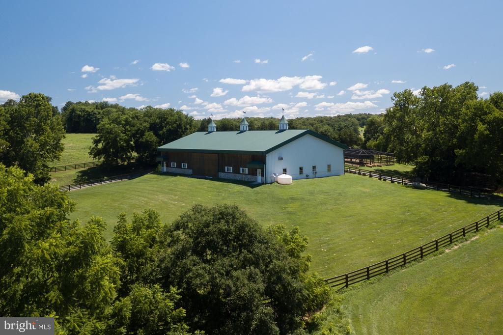 240 STONELEIGH RD, PALMYRA, Virginia 22963, 6 Bedrooms Bedrooms, ,4 BathroomsBathrooms,Residential,14,240 STONELEIGH RD,VAFN2000496 MLS # VAFN2000496 240 STONELEIGH RD, PALMYRA, Virginia 22963, 6 Bedrooms Bedrooms, ,4 BathroomsBathrooms,Residential,14,240 STONELEIGH RD,VAFN2000496 MLS # VAFN2000496