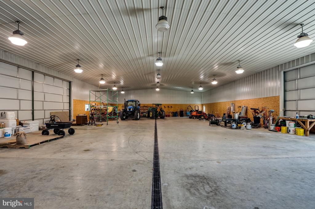 240 STONELEIGH RD, PALMYRA, Virginia 22963, 6 Bedrooms Bedrooms, ,4 BathroomsBathrooms,Residential,14,240 STONELEIGH RD,VAFN2000496 MLS # VAFN2000496 240 STONELEIGH RD, PALMYRA, Virginia 22963, 6 Bedrooms Bedrooms, ,4 BathroomsBathrooms,Residential,14,240 STONELEIGH RD,VAFN2000496 MLS # VAFN2000496