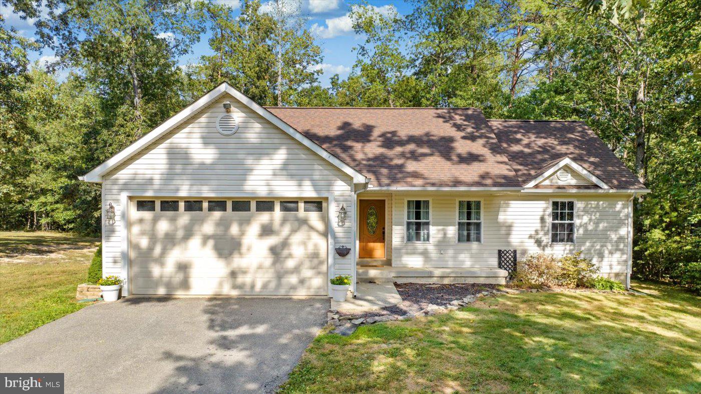 12102 BRENT TOWN RD, CATLETT, Virginia 20119, 5 Bedrooms Bedrooms, ,4 BathroomsBathrooms,Residential,For Sale,12102 BRENT TOWN RD,VAFQ2018034 MLS # VAFQ2018034