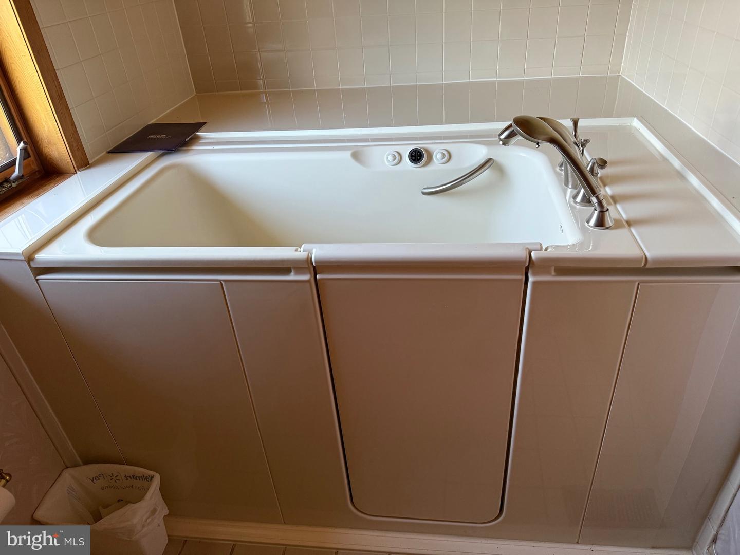 2082 LITTLE DOGWOOD ROAD, SPOUT SPRING, Virginia 24593, 2 Bedrooms Bedrooms, ,2 BathroomsBathrooms,Farm,For Sale,2082 LITTLE DOGWOOD ROAD,VAAV2000034 MLS # VAAV2000034 2082 LITTLE DOGWOOD ROAD, SPOUT SPRING, Virginia 24593, 2 Bedrooms Bedrooms, ,2 BathroomsBathrooms,Farm,For Sale,2082 LITTLE DOGWOOD ROAD,VAAV2000034 MLS # VAAV2000034