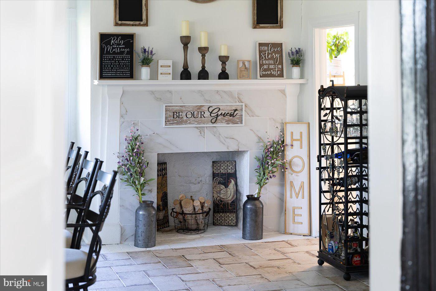 667 HUSTLE RD, HUSTLE, Virginia 22476, 6 Bedrooms Bedrooms, ,3 BathroomsBathrooms,Farm,For Sale,667 HUSTLE RD,VAES2001998 MLS # VAES2001998