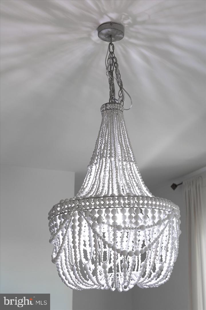 667 HUSTLE RD, HUSTLE, Virginia 22476, 6 Bedrooms Bedrooms, ,3 BathroomsBathrooms,Farm,For Sale,667 HUSTLE RD,VAES2001998 MLS # VAES2001998