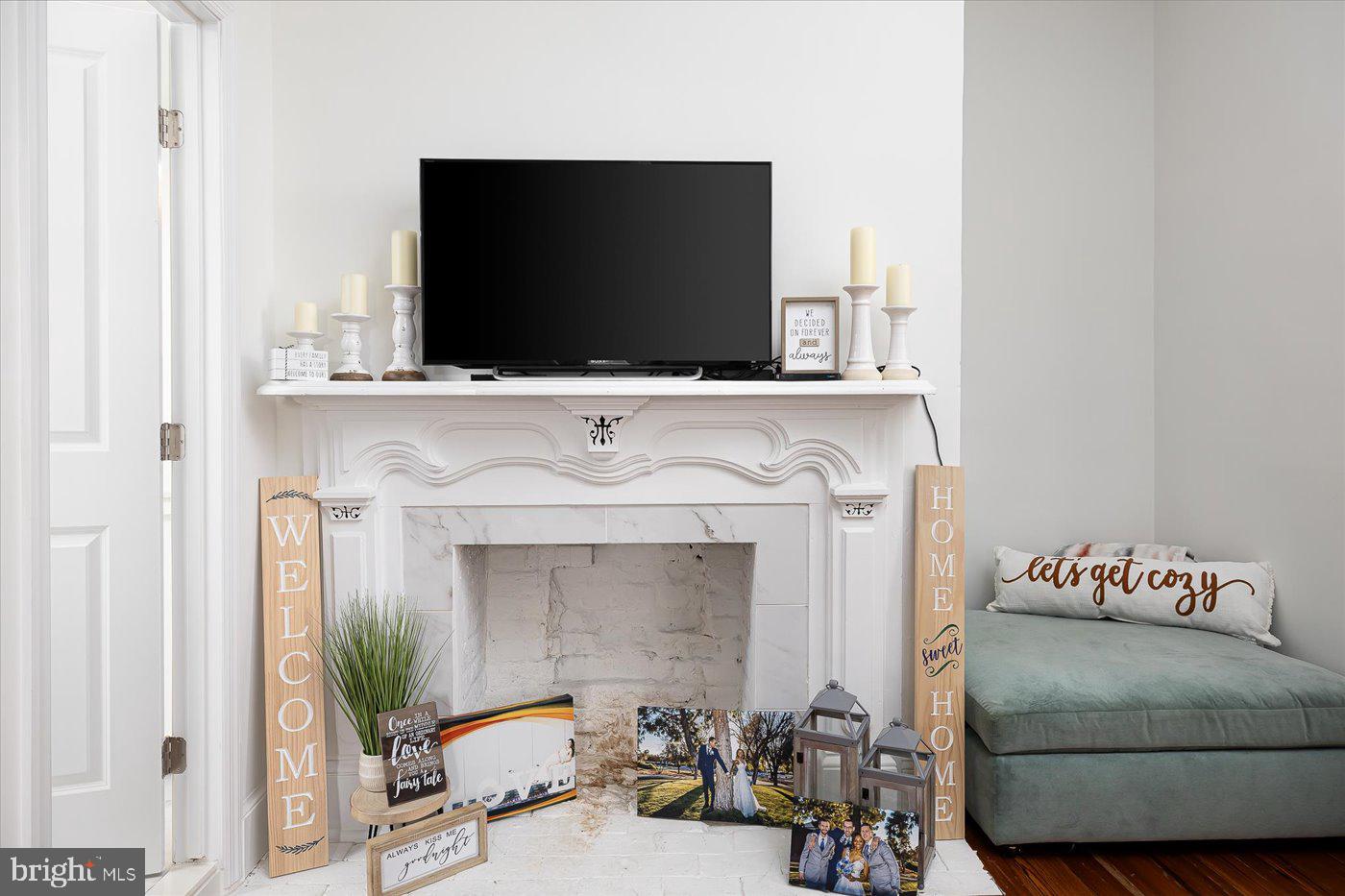 667 HUSTLE RD, HUSTLE, Virginia 22476, 6 Bedrooms Bedrooms, ,3 BathroomsBathrooms,Farm,For Sale,667 HUSTLE RD,VAES2001998 MLS # VAES2001998