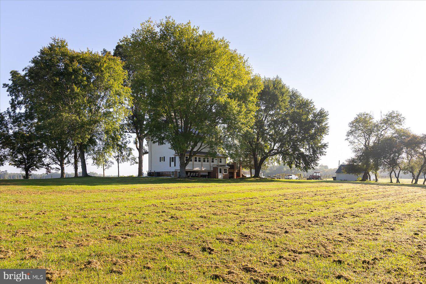 667 HUSTLE RD, HUSTLE, Virginia 22476, 6 Bedrooms Bedrooms, ,3 BathroomsBathrooms,Farm,For Sale,667 HUSTLE RD,VAES2001998 MLS # VAES2001998