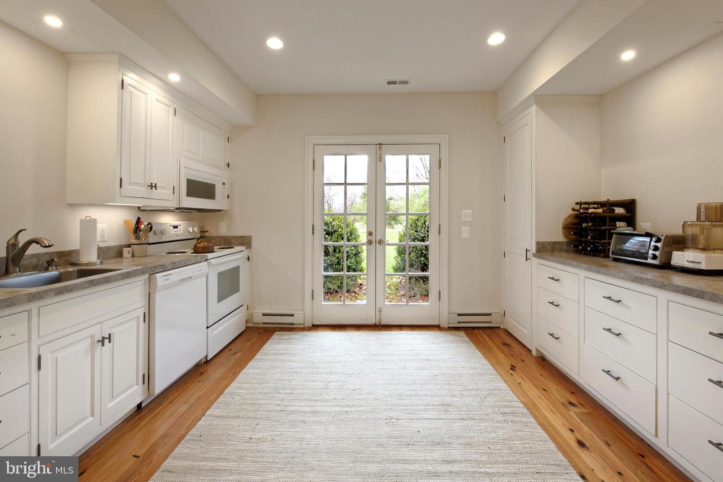 154 CLAY HILL RD, BOYCE, Virginia 22620, 6 Bedrooms Bedrooms, ,5 BathroomsBathrooms,Residential,For Sale,154 CLAY HILL RD,VACL2003658 MLS # VACL2003658