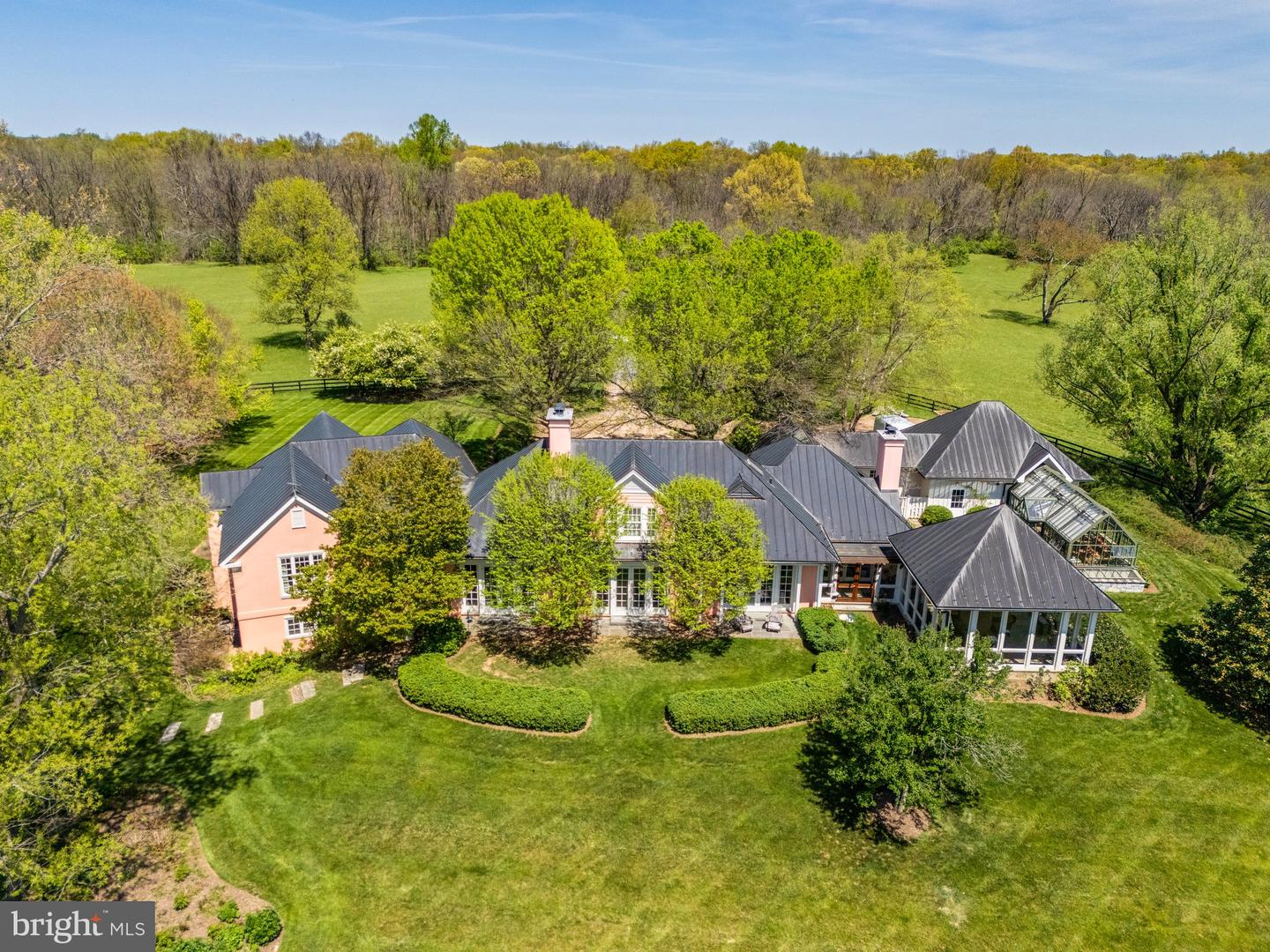 154 CLAY HILL RD, BOYCE, Virginia 22620, 6 Bedrooms Bedrooms, ,5 BathroomsBathrooms,Residential,For Sale,154 CLAY HILL RD,VACL2003658 MLS # VACL2003658