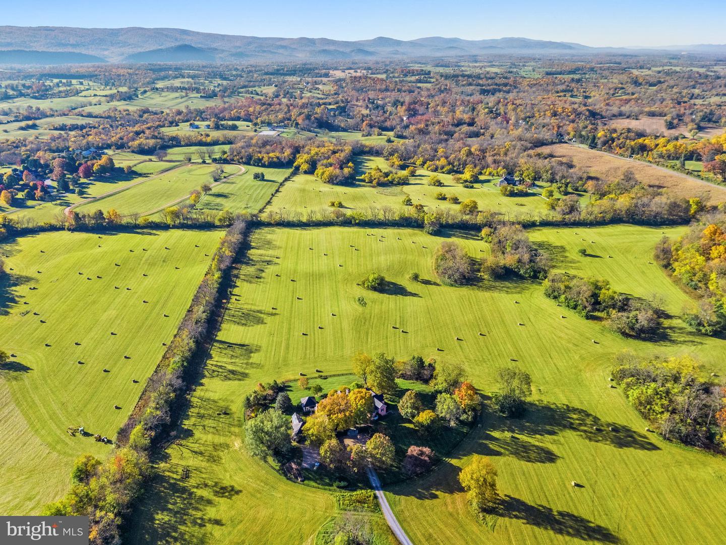 154 CLAY HILL RD, BOYCE, Virginia 22620, 6 Bedrooms Bedrooms, ,5 BathroomsBathrooms,Residential,For Sale,154 CLAY HILL RD,VACL2003658 MLS # VACL2003658