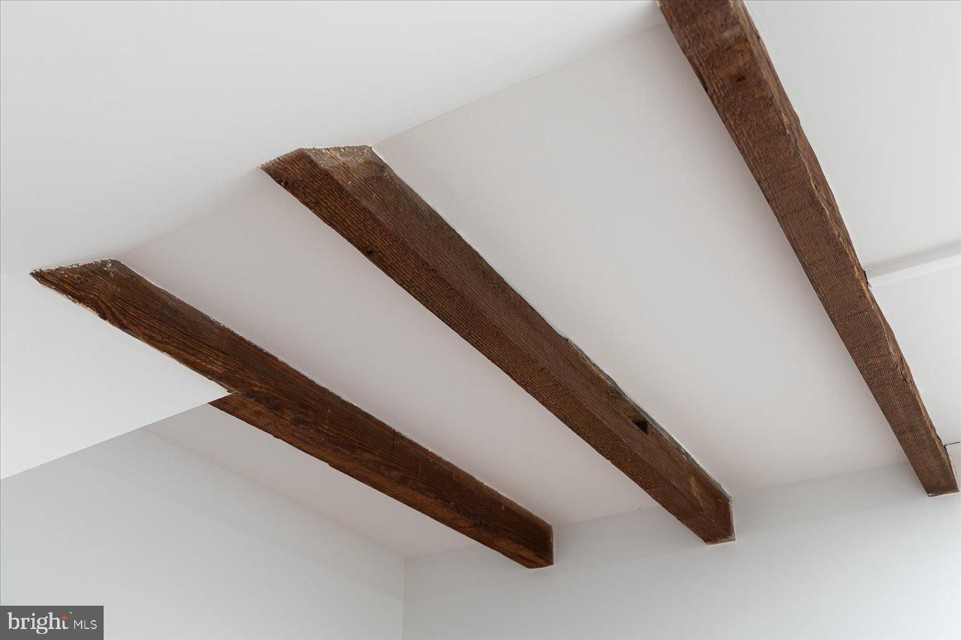 667 HUSTLE RD, HUSTLE, Virginia 22476, 6 Bedrooms Bedrooms, ,3 BathroomsBathrooms,Residential,For Sale,667 HUSTLE RD,VAES2001996 MLS # VAES2001996