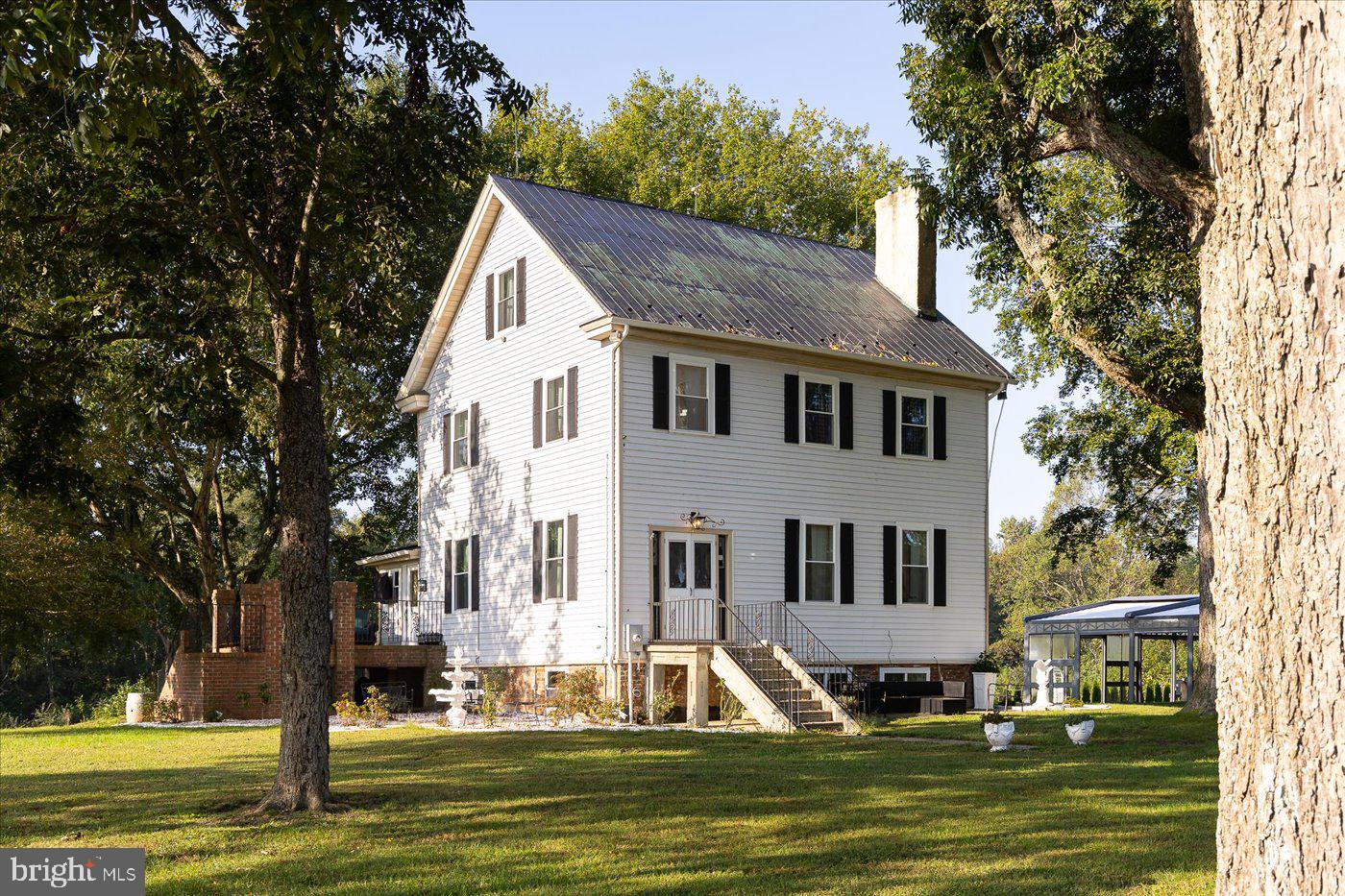 667 HUSTLE RD, HUSTLE, Virginia 22476, 6 Bedrooms Bedrooms, ,3 BathroomsBathrooms,Residential,For Sale,667 HUSTLE RD,VAES2001996 MLS # VAES2001996