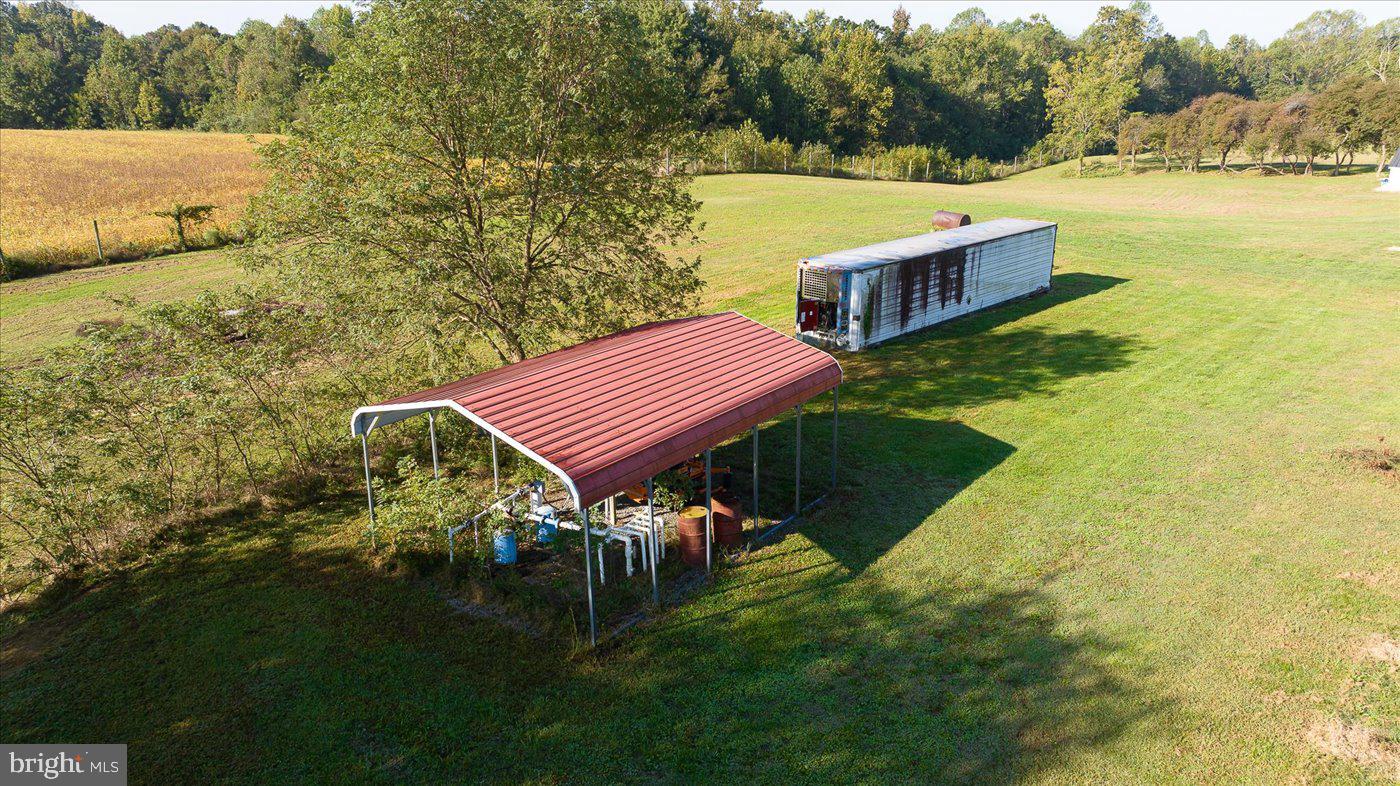 667 HUSTLE RD, HUSTLE, Virginia 22476, 6 Bedrooms Bedrooms, ,3 BathroomsBathrooms,Residential,For Sale,667 HUSTLE RD,VAES2001996 MLS # VAES2001996