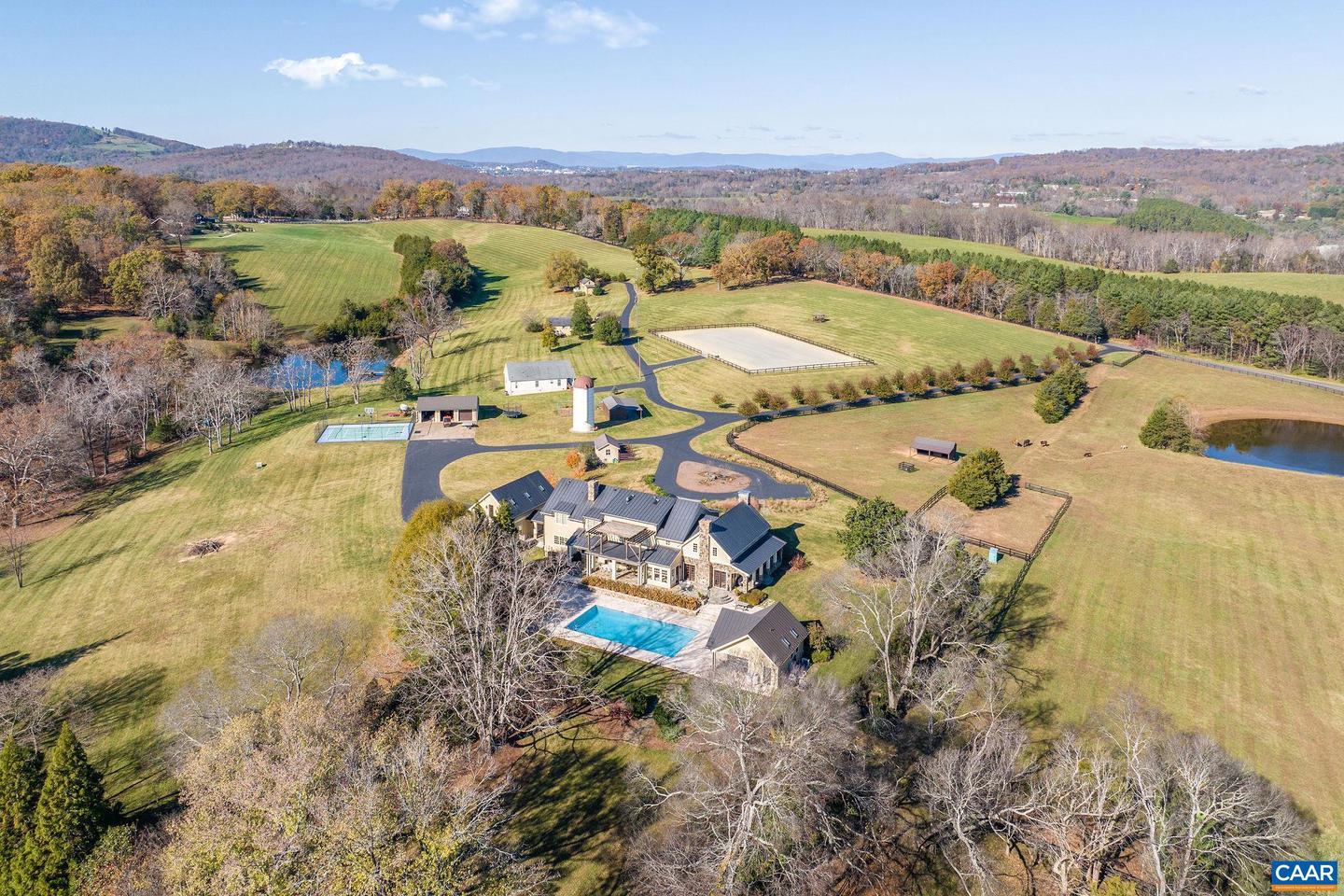 2687 MILTON FARM, CHARLOTTESVILLE, Virginia 22902, 5 Bedrooms Bedrooms, ,6 BathroomsBathrooms,Residential,For Sale,2687 MILTON FARM,668441 MLS # 668441 2687 MILTON FARM, CHARLOTTESVILLE, Virginia 22902, 5 Bedrooms Bedrooms, ,6 BathroomsBathrooms,Residential,For Sale,2687 MILTON FARM,668441 MLS # 668441