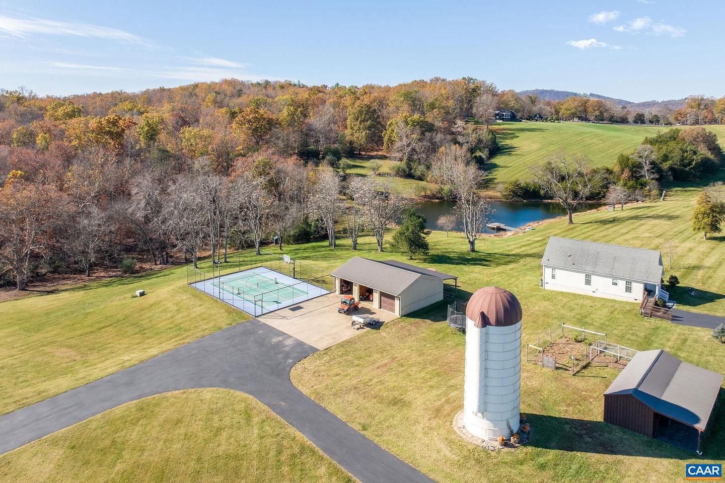 2687 MILTON FARM, CHARLOTTESVILLE, Virginia 22902, 5 Bedrooms Bedrooms, ,6 BathroomsBathrooms,Residential,For Sale,2687 MILTON FARM,668441 MLS # 668441 2687 MILTON FARM, CHARLOTTESVILLE, Virginia 22902, 5 Bedrooms Bedrooms, ,6 BathroomsBathrooms,Residential,For Sale,2687 MILTON FARM,668441 MLS # 668441