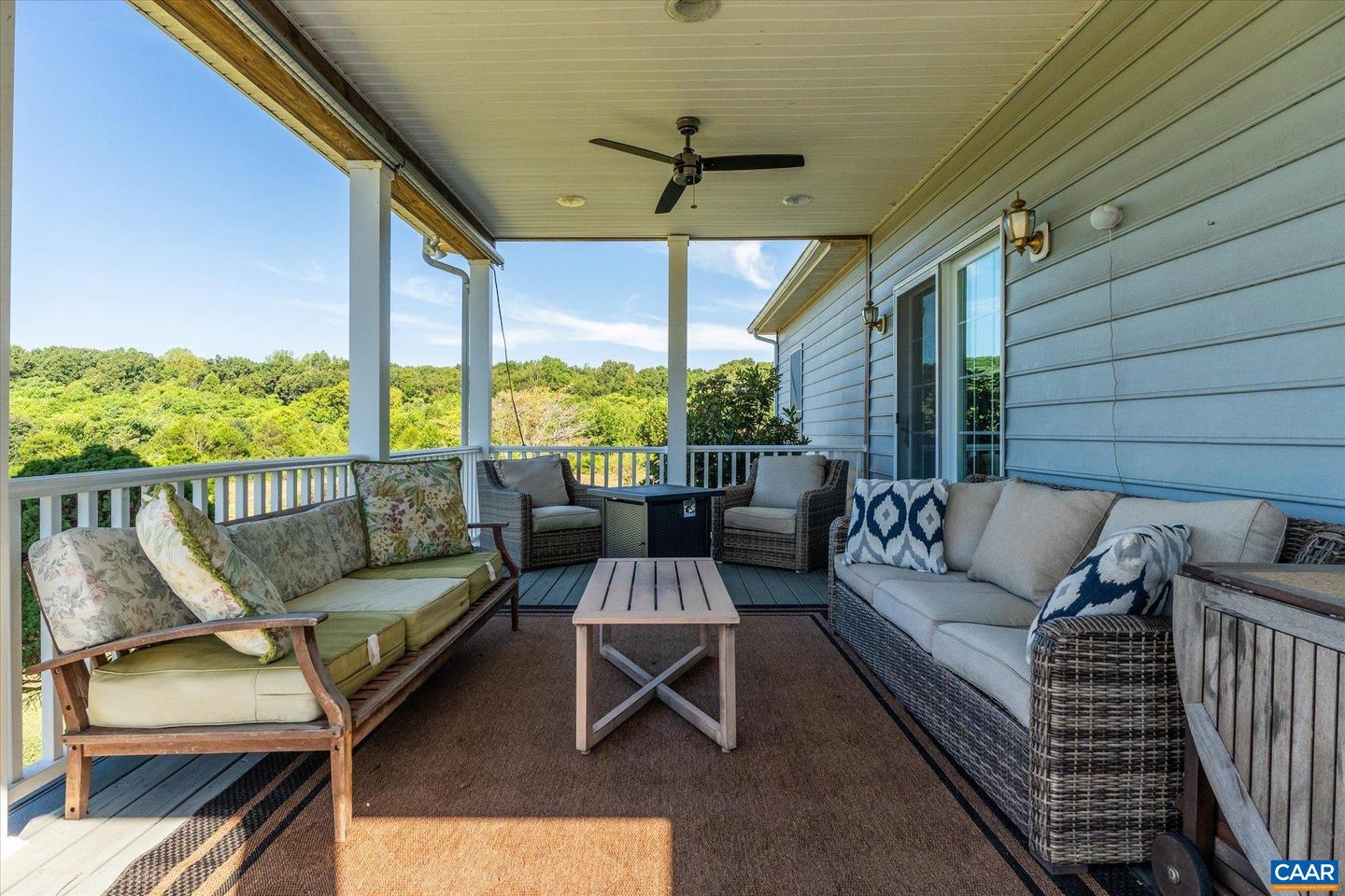 27233 HORSESHOE RD, CULPEPER, Virginia 22701, 4 Bedrooms Bedrooms, ,3 BathroomsBathrooms,Residential,For Sale,27233 HORSESHOE RD,668488 MLS # 668488