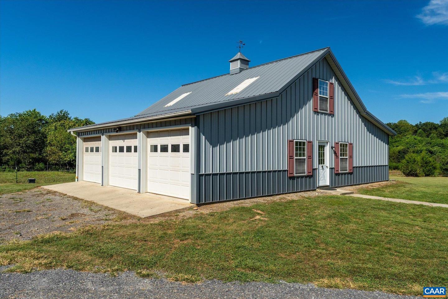 27233 HORSESHOE RD, CULPEPER, Virginia 22701, 4 Bedrooms Bedrooms, ,3 BathroomsBathrooms,Residential,For Sale,27233 HORSESHOE RD,668488 MLS # 668488