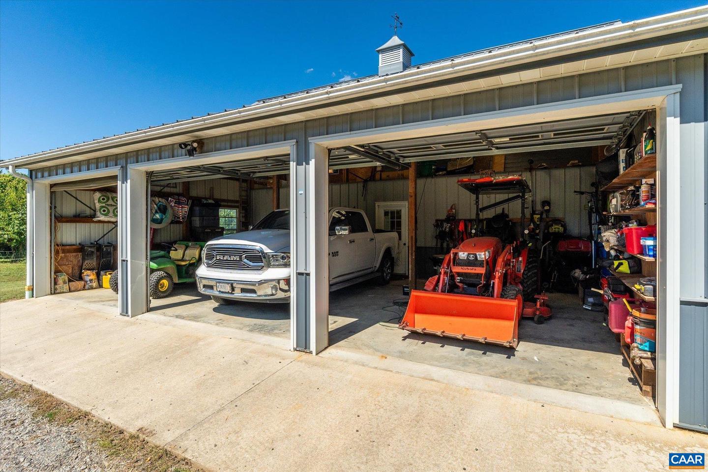 27233 HORSESHOE RD, CULPEPER, Virginia 22701, 4 Bedrooms Bedrooms, ,3 BathroomsBathrooms,Residential,For Sale,27233 HORSESHOE RD,668488 MLS # 668488