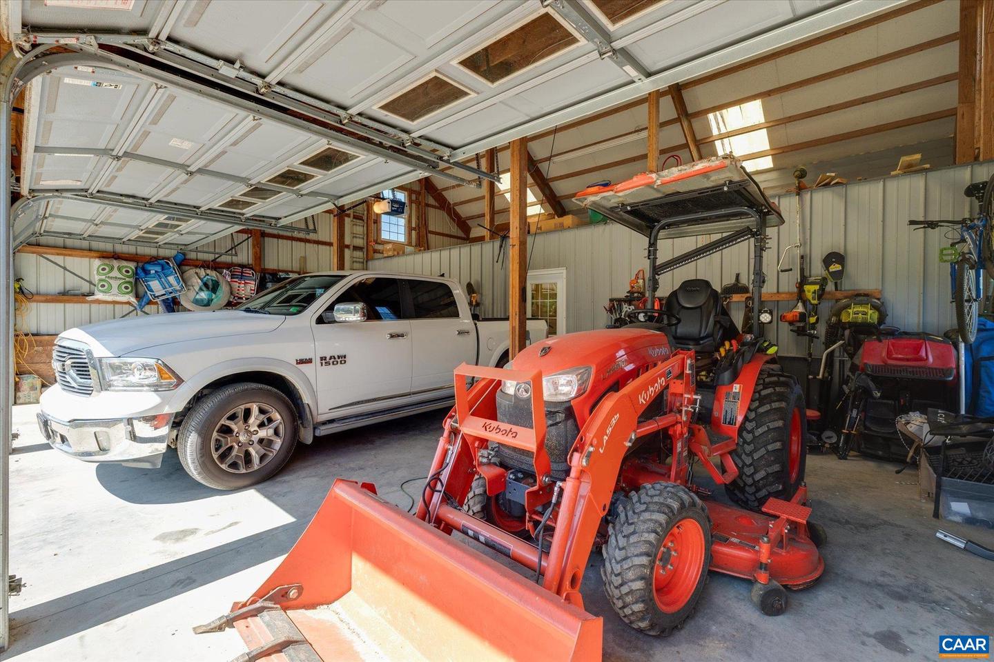 27233 HORSESHOE RD, CULPEPER, Virginia 22701, 4 Bedrooms Bedrooms, ,3 BathroomsBathrooms,Residential,For Sale,27233 HORSESHOE RD,668488 MLS # 668488