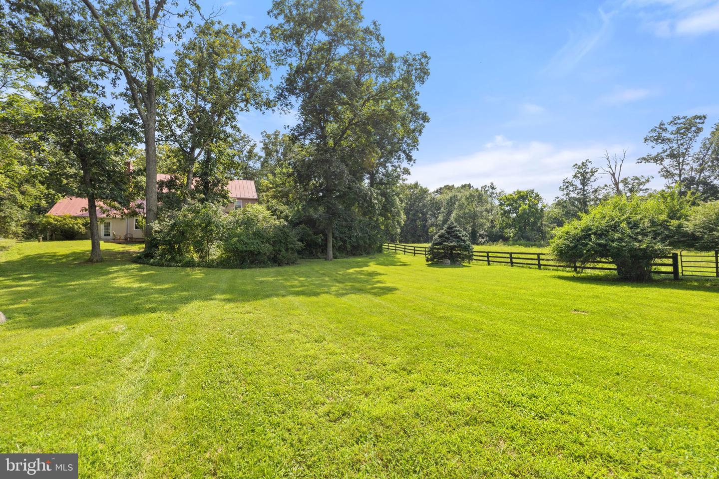 961 SUMMERVILLE RD, BOYCE, Virginia 22620, 3 Bedrooms Bedrooms, ,3 BathroomsBathrooms,Farm,For Sale,961 SUMMERVILLE RD,VACL2006034 MLS # VACL2006034 961 SUMMERVILLE RD, BOYCE, Virginia 22620, 3 Bedrooms Bedrooms, ,3 BathroomsBathrooms,Farm,For Sale,961 SUMMERVILLE RD,VACL2006034 MLS # VACL2006034