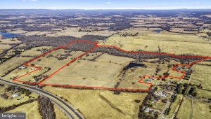OLD TAVERN RD THE PLAINS Virginia 20198