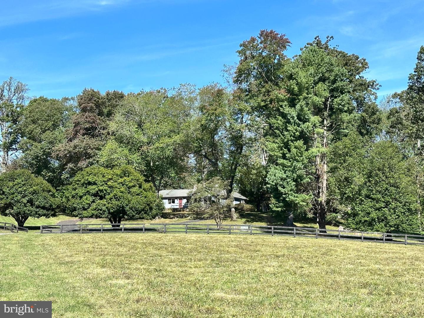 7038 BEACONSFIELD LN, WARRENTON, Virginia 20187, 2 Bedrooms Bedrooms, ,3 BathroomsBathrooms,Residential,For Sale,7038 BEACONSFIELD LN,VAFQ2018078 MLS # VAFQ2018078