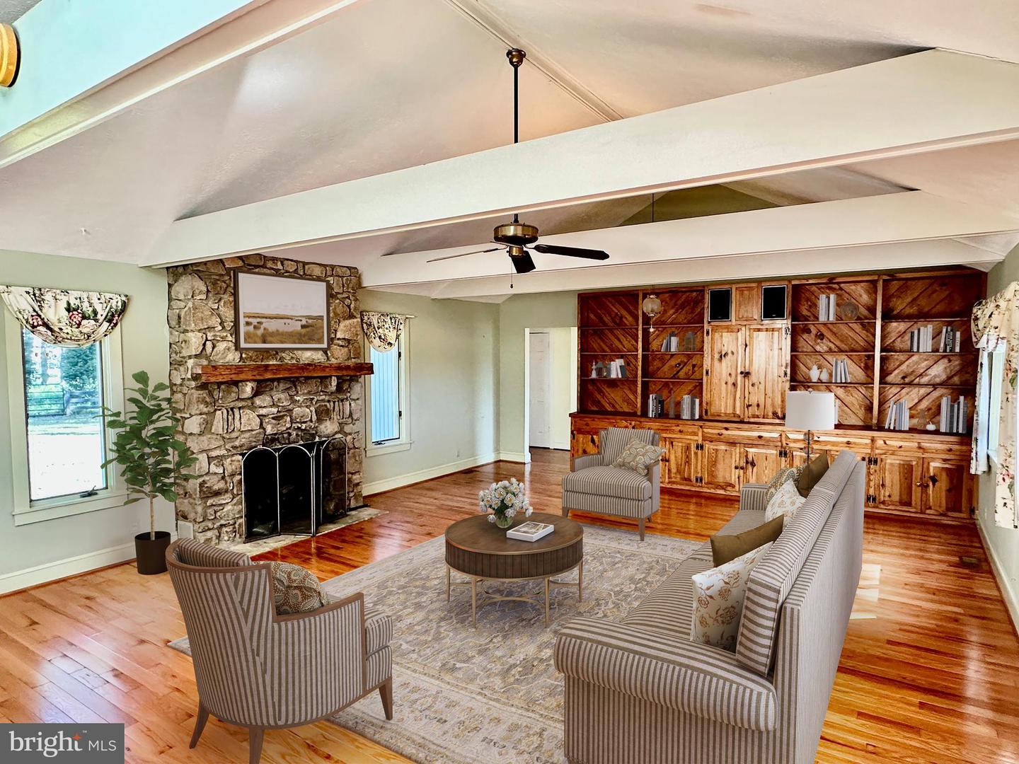 7038 BEACONSFIELD LN, WARRENTON, Virginia 20187, 2 Bedrooms Bedrooms, ,3 BathroomsBathrooms,Residential,For Sale,7038 BEACONSFIELD LN,VAFQ2018078 MLS # VAFQ2018078