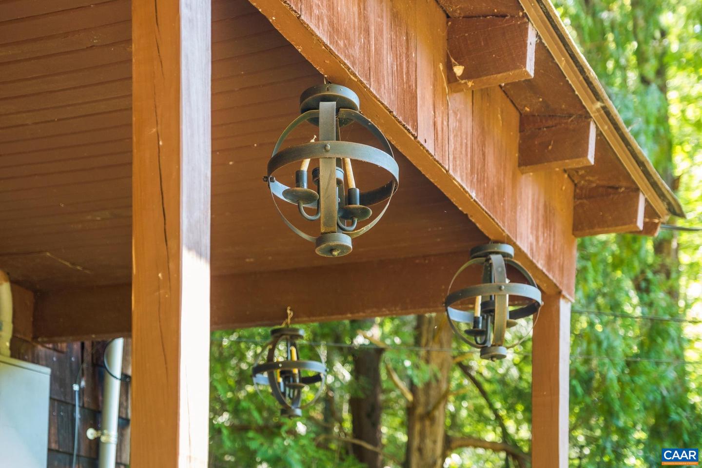 2960 BEECH GROVE RD, ROSELAND, Virginia 22967, 2 Bedrooms Bedrooms, ,1 BathroomBathrooms,Residential,For Sale,2960 BEECH GROVE RD,668747 MLS # 668747