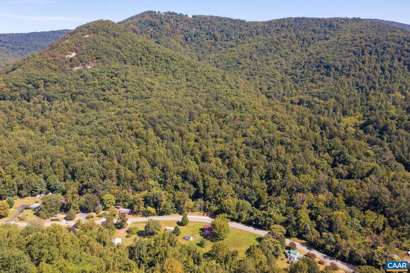 2960 BEECH GROVE RD, ROSELAND, Virginia 22967, 2 Bedrooms Bedrooms, ,1 BathroomBathrooms,Residential,For Sale,2960 BEECH GROVE RD,668747 MLS # 668747