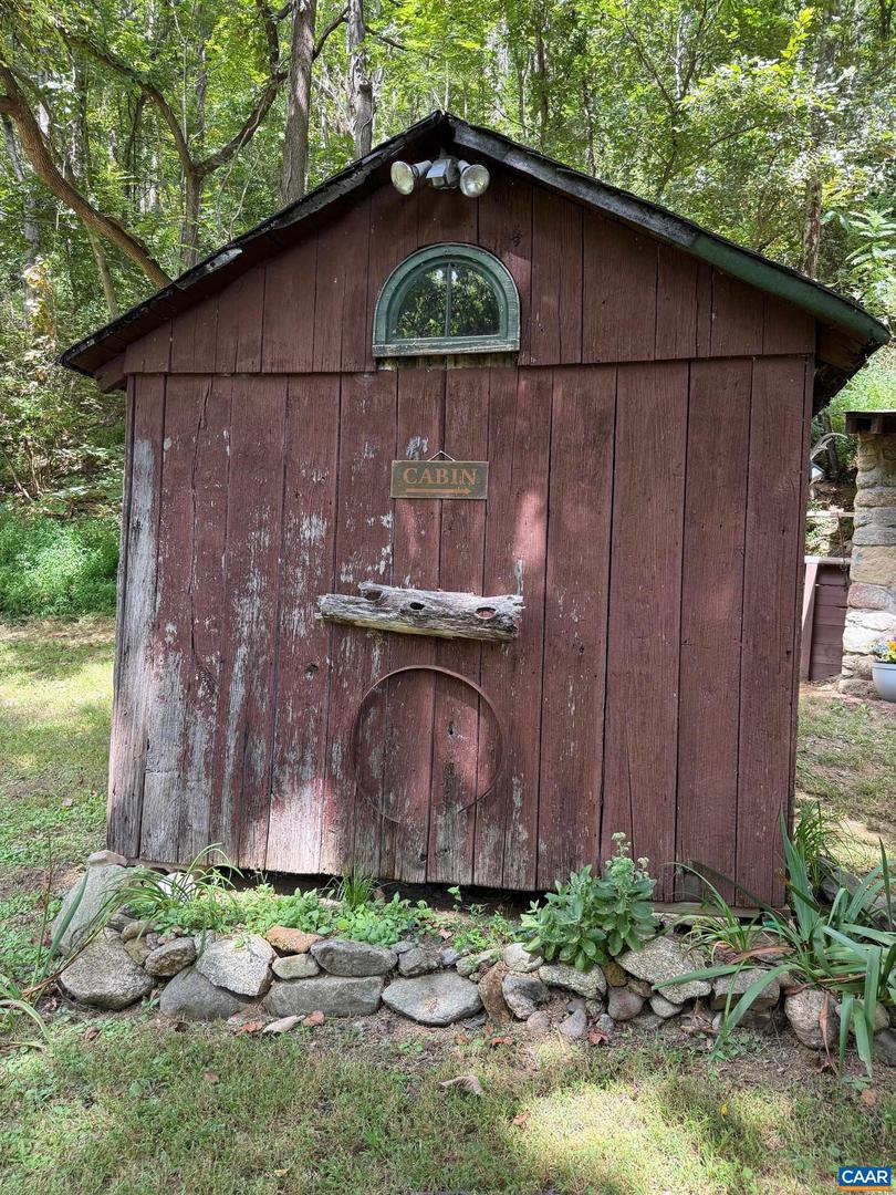 2960 BEECH GROVE RD, ROSELAND, Virginia 22967, 2 Bedrooms Bedrooms, ,1 BathroomBathrooms,Residential,For Sale,2960 BEECH GROVE RD,668747 MLS # 668747