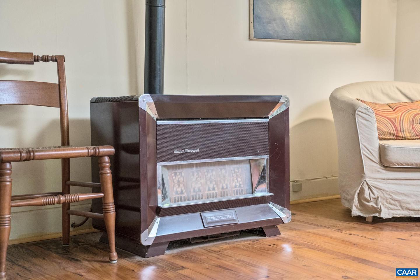 2960 BEECH GROVE RD, ROSELAND, Virginia 22967, 2 Bedrooms Bedrooms, ,1 BathroomBathrooms,Residential,For Sale,2960 BEECH GROVE RD,668747 MLS # 668747