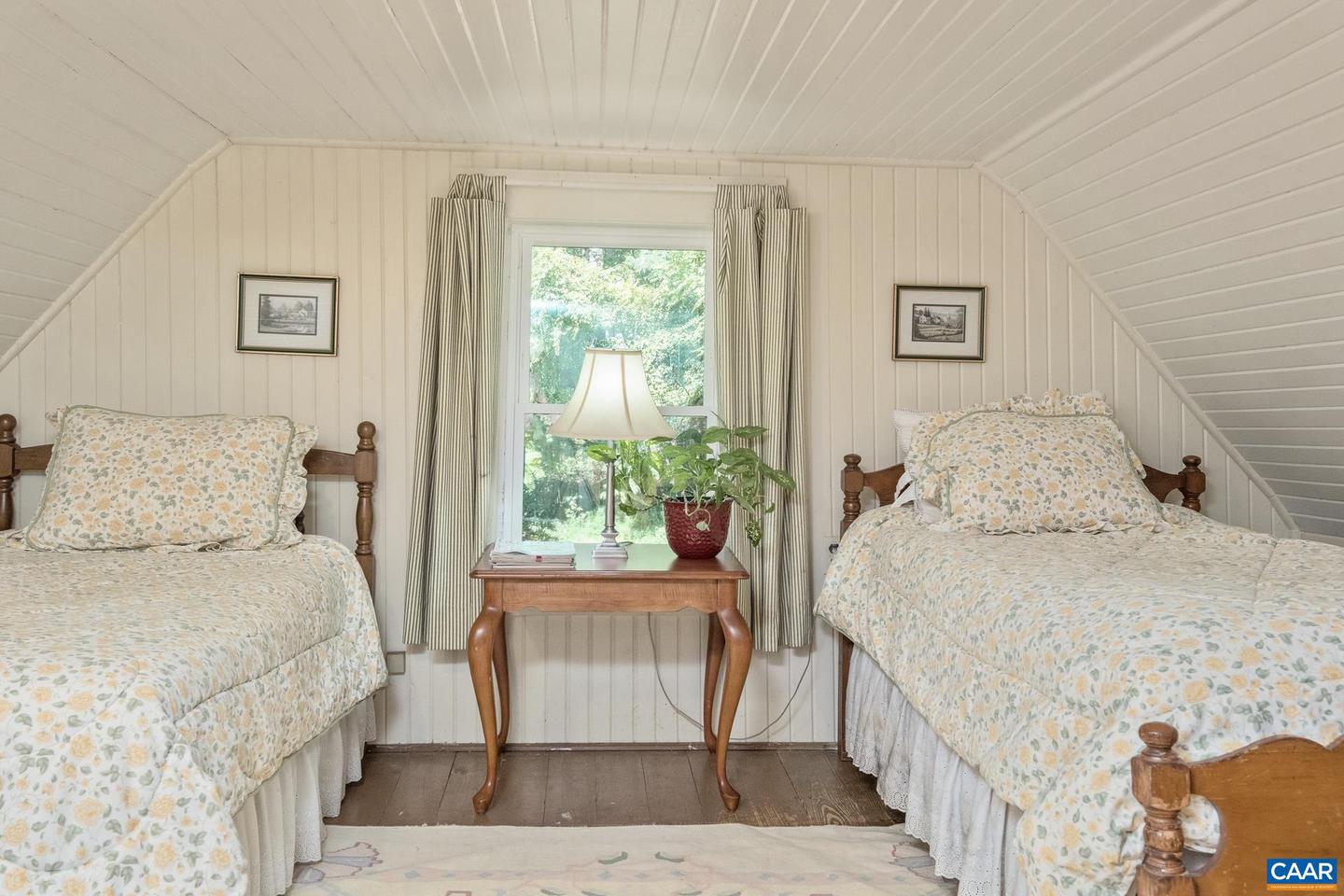 2960 BEECH GROVE RD, ROSELAND, Virginia 22967, 2 Bedrooms Bedrooms, ,1 BathroomBathrooms,Residential,For Sale,2960 BEECH GROVE RD,668747 MLS # 668747