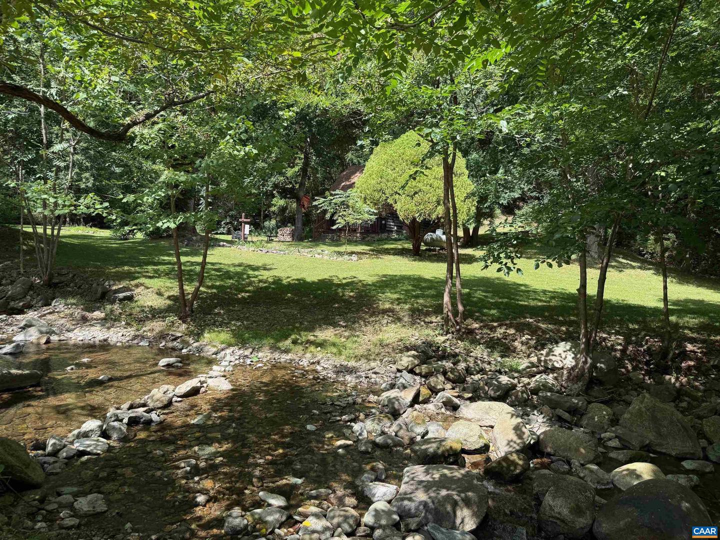 2960 BEECH GROVE RD, ROSELAND, Virginia 22967, 2 Bedrooms Bedrooms, ,1 BathroomBathrooms,Residential,For Sale,2960 BEECH GROVE RD,668747 MLS # 668747