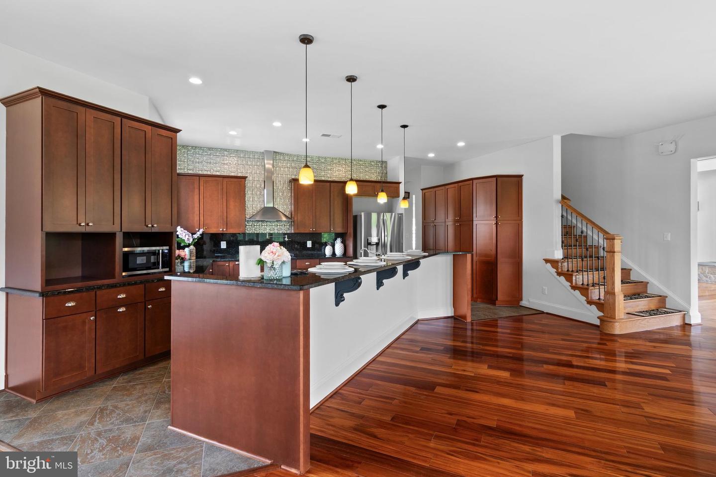 37016 LONGMOOR FARM LN, HILLSBORO, Virginia 20132, 7 Bedrooms Bedrooms, ,5 BathroomsBathrooms,Residential,For Sale,37016 LONGMOOR FARM LN,VALO2098812 MLS # VALO2098812