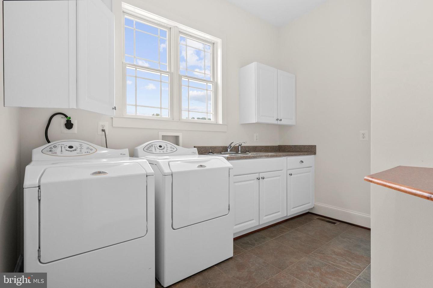 37016 LONGMOOR FARM LN, HILLSBORO, Virginia 20132, 7 Bedrooms Bedrooms, ,5 BathroomsBathrooms,Residential,For Sale,37016 LONGMOOR FARM LN,VALO2098812 MLS # VALO2098812