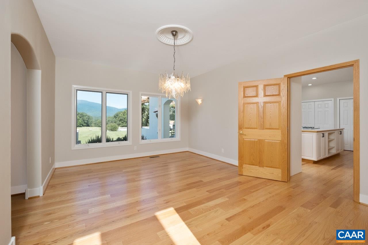 8540 TAYLOR CREEK RD, AFTON, Virginia 22920, 5 Bedrooms Bedrooms, ,3 BathroomsBathrooms,Residential,For Sale,8540 TAYLOR CREEK RD,668777 MLS # 668777 8540 TAYLOR CREEK RD, AFTON, Virginia 22920, 5 Bedrooms Bedrooms, ,3 BathroomsBathrooms,Residential,For Sale,8540 TAYLOR CREEK RD,668777 MLS # 668777