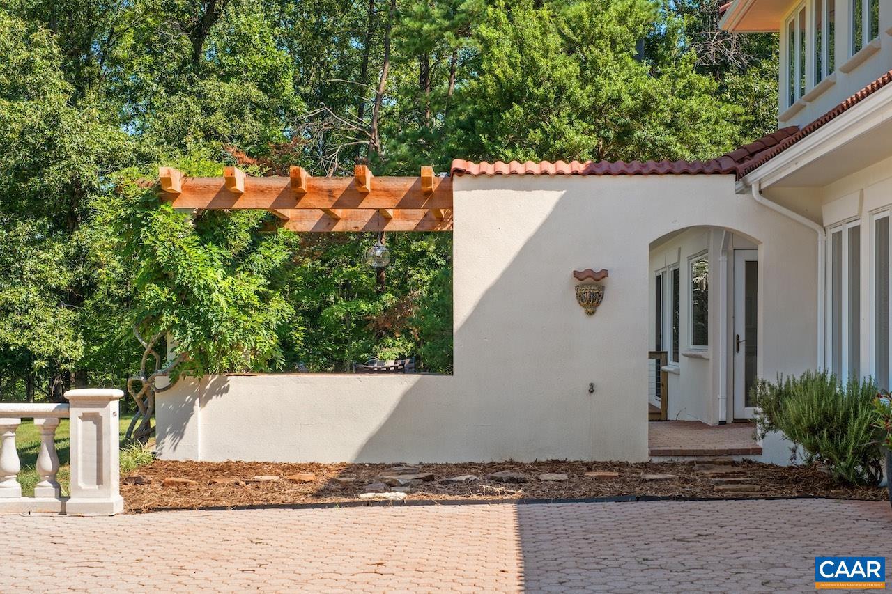 8540 TAYLOR CREEK RD, AFTON, Virginia 22920, 5 Bedrooms Bedrooms, ,3 BathroomsBathrooms,Residential,For Sale,8540 TAYLOR CREEK RD,668777 MLS # 668777 8540 TAYLOR CREEK RD, AFTON, Virginia 22920, 5 Bedrooms Bedrooms, ,3 BathroomsBathrooms,Residential,For Sale,8540 TAYLOR CREEK RD,668777 MLS # 668777