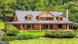 156 BEAR WALLOW RD HUNTLY Virginia 22640