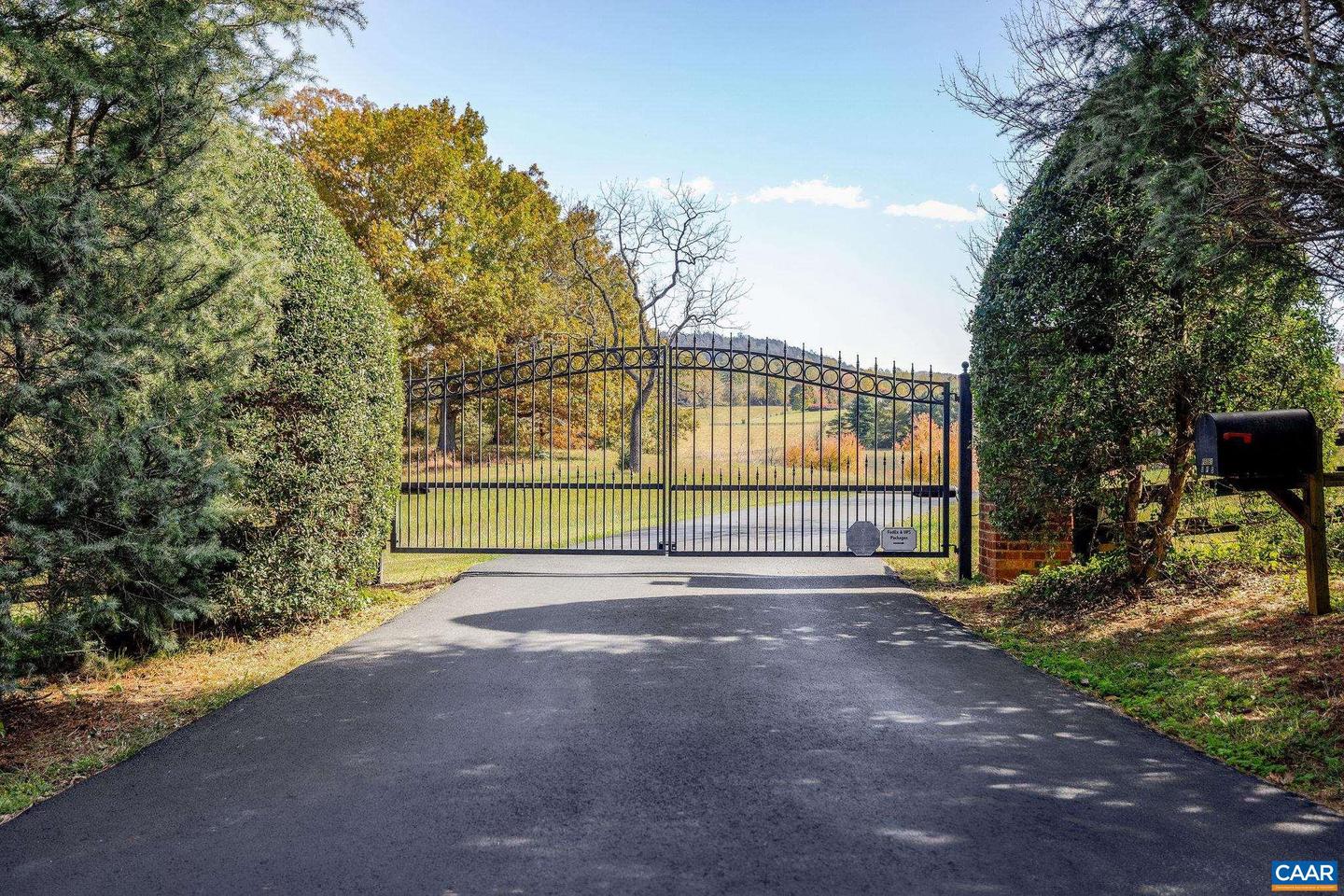 3365 STONY POINT RD, CHARLOTTESVILLE, Virginia 22911, 6 Bedrooms Bedrooms, ,7 BathroomsBathrooms,Residential,For Sale,3365 STONY POINT RD,668818 MLS # 668818 3365 STONY POINT RD, CHARLOTTESVILLE, Virginia 22911, 6 Bedrooms Bedrooms, ,7 BathroomsBathrooms,Residential,For Sale,3365 STONY POINT RD,668818 MLS # 668818