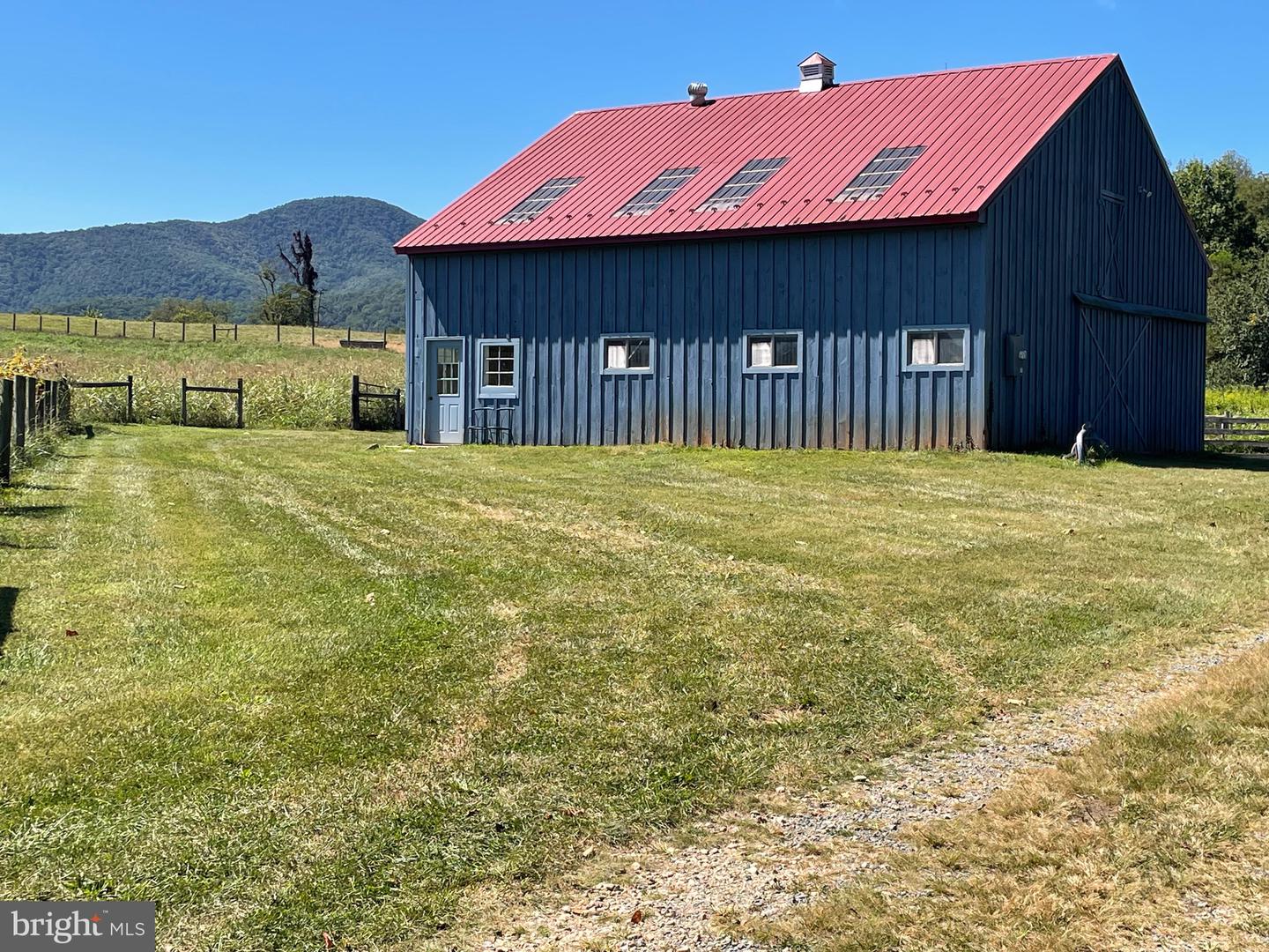 521 DEARING RD, HUNTLY, Virginia 22640, 3 Bedrooms Bedrooms, ,3 BathroomsBathrooms,Residential,For Sale,521 DEARING RD,VARP2002270 MLS # VARP2002270