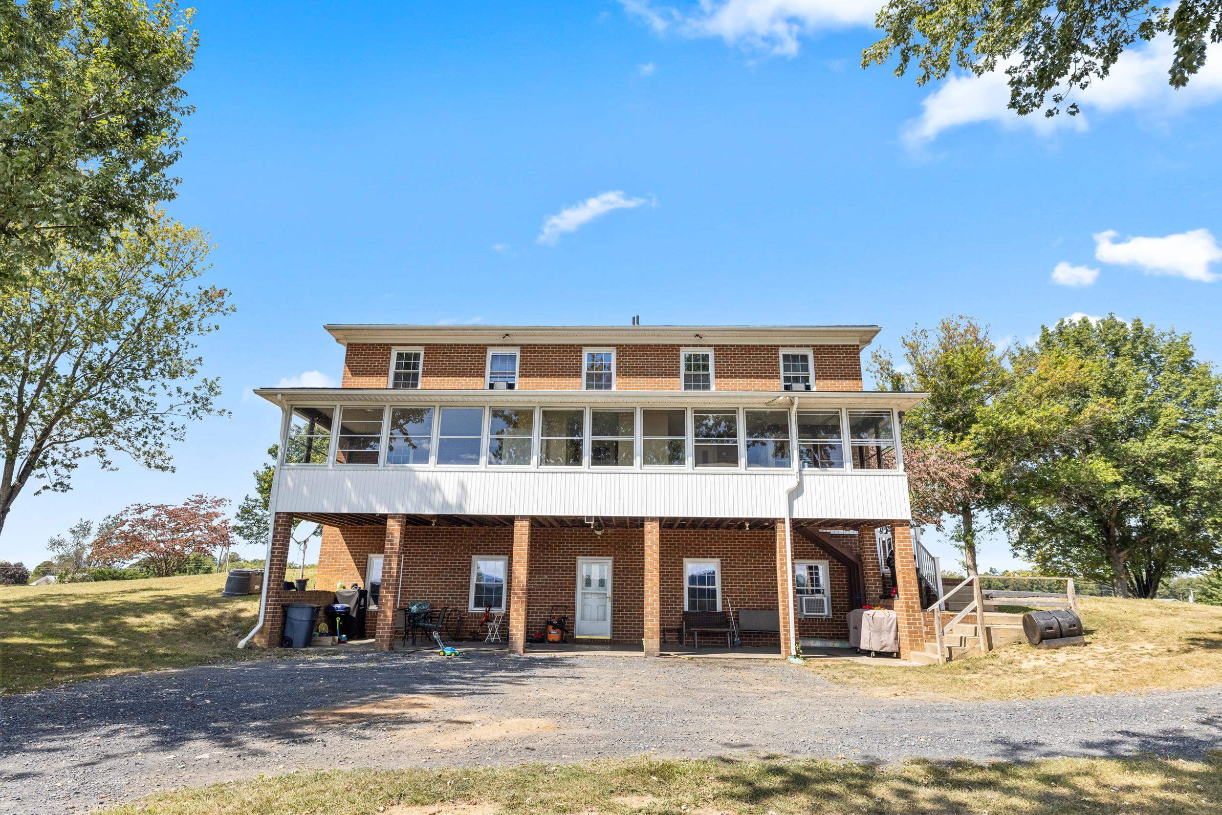 1370 MIDDLEBROOK RD, STAUNTON, Virginia 24401, 5 Bedrooms Bedrooms, ,4 BathroomsBathrooms,Residential,14,1370 MIDDLEBROOK RD,669053 MLS # 669053