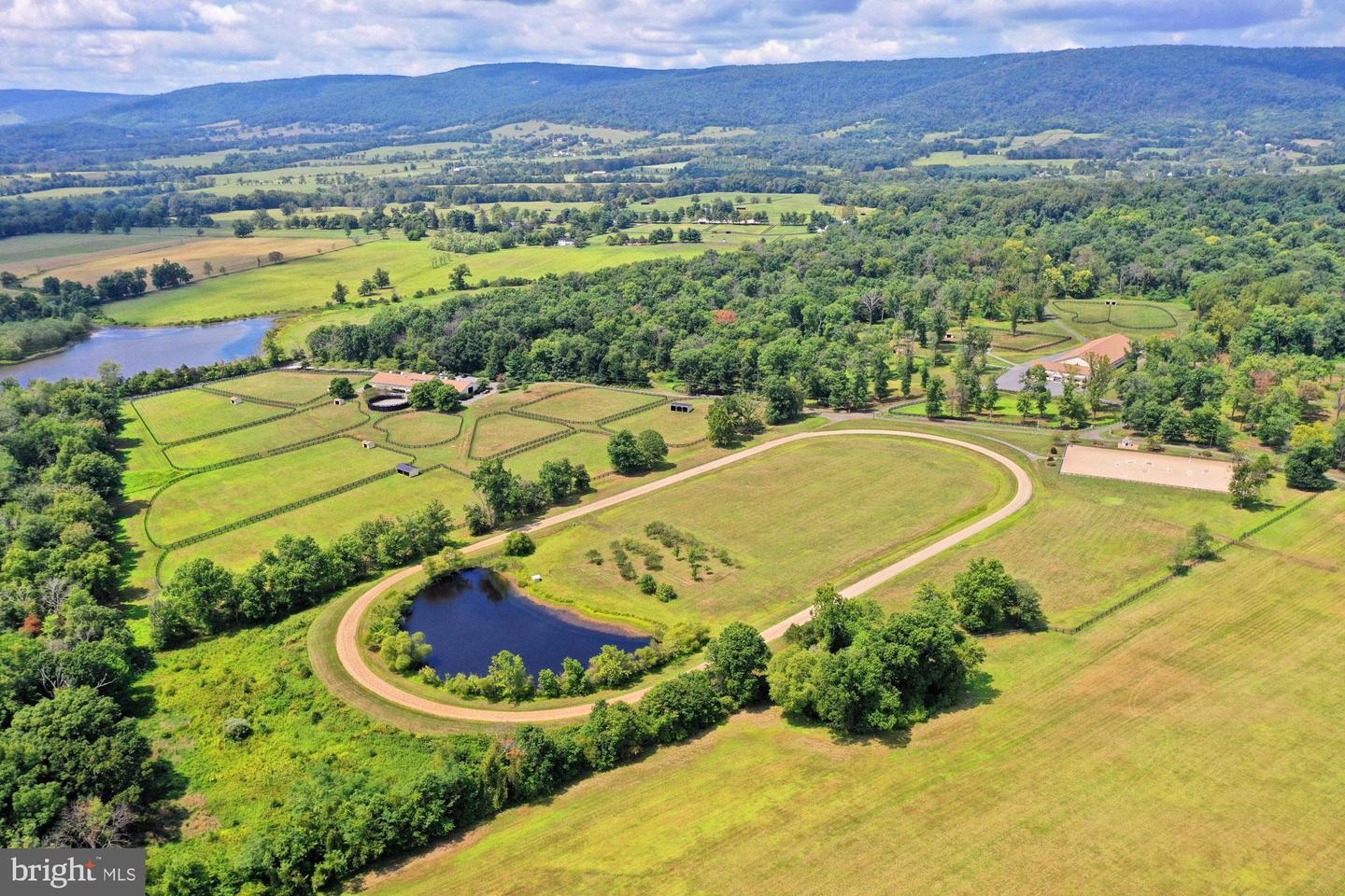 21281 BELLE GREY LN, UPPERVILLE, Virginia 20184, 3 Bedrooms Bedrooms, ,3 BathroomsBathrooms,Farm,For Sale,21281 BELLE GREY LN,VALO2107044 MLS # VALO2107044 21281 BELLE GREY LN, UPPERVILLE, Virginia 20184, 3 Bedrooms Bedrooms, ,3 BathroomsBathrooms,Farm,For Sale,21281 BELLE GREY LN,VALO2107044 MLS # VALO2107044