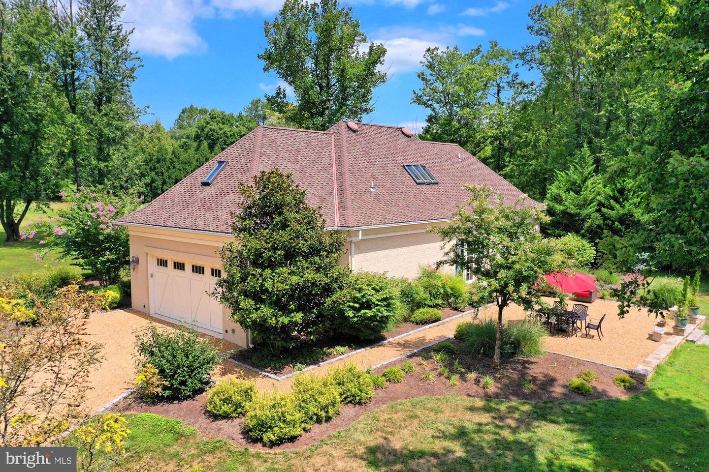 21281 BELLE GREY LN, UPPERVILLE, Virginia 20184, 3 Bedrooms Bedrooms, ,3 BathroomsBathrooms,Farm,For Sale,21281 BELLE GREY LN,VALO2107044 MLS # VALO2107044 21281 BELLE GREY LN, UPPERVILLE, Virginia 20184, 3 Bedrooms Bedrooms, ,3 BathroomsBathrooms,Farm,For Sale,21281 BELLE GREY LN,VALO2107044 MLS # VALO2107044