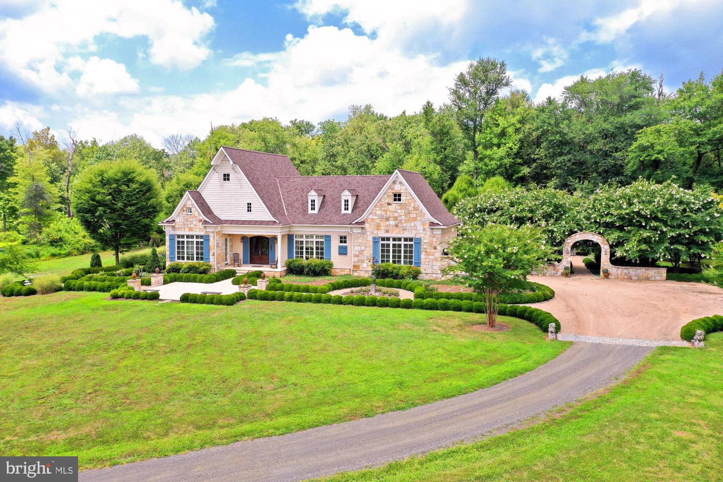 21281 BELLE GREY LN, UPPERVILLE, Virginia 20184, 3 Bedrooms Bedrooms, ,3 BathroomsBathrooms,Farm,For Sale,21281 BELLE GREY LN,VALO2107044 MLS # VALO2107044 21281 BELLE GREY LN, UPPERVILLE, Virginia 20184, 3 Bedrooms Bedrooms, ,3 BathroomsBathrooms,Farm,For Sale,21281 BELLE GREY LN,VALO2107044 MLS # VALO2107044