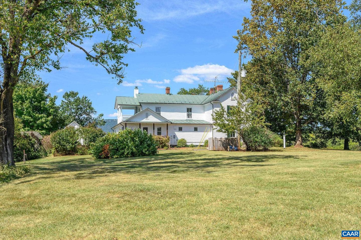 9175 BATESVILLE RD, AFTON, Virginia 22902, 5 Bedrooms Bedrooms, ,3 BathroomsBathrooms,Residential,For Sale,9175 BATESVILLE RD,669061 MLS # 669061 9175 BATESVILLE RD, AFTON, Virginia 22902, 5 Bedrooms Bedrooms, ,3 BathroomsBathrooms,Residential,For Sale,9175 BATESVILLE RD,669061 MLS # 669061